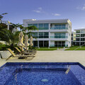Groundfloor 2BD on sandy beach, quiet, no visitors/pets, perfect for couples