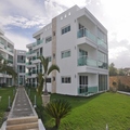 Snowbirds' paradise: quiet 3BD condo on sandy beach, fully equipped!