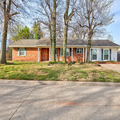 206 Del Mar Dr, Yukon, OK 73099