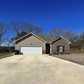 145 Buckhorn Cir, Weaver, AL 36277