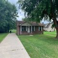 3B/1BA 202 Golden Pond Ave, Oak Grove, KY 42262