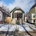 2bed 2bath available. Rent $850