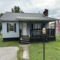 988 Zerkle St, Saint Albans, WV 25177