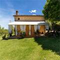 Beautiful Property Located Near Monteriggioni (Siena) (ref. 41617921)