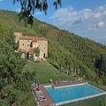 Magnificent agrotourism hotel with a panoramic pool and 23 hectares of land
