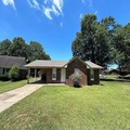 7445 Suncrest Cv, Horn Lake, MS 38637