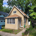 2B/1BA 410 Prairie Ave, Kalamazoo, MI 49006