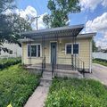 2BR/1BA 109 S Plum St, Newton, KS 67114