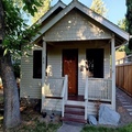 64 Dewey St, Ashland, OR 97520