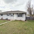 2B/1BA 2050 E River Dr, Green Bay, WI 54301