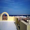 Three rooms apartments for rent in residence with swimming-pool.
