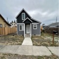 4 bd2 ba1,300 sqft 1435 E 32nd St, Tacoma, WA 98404