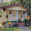 2bed 1bath available now in 306 NW 8th St, Gainesville, FL 32601
