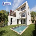 Contemporary Villa 300m2 (ref. 212773443384201)