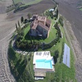Old farmhouse of the XVI century, B & B,, swimming pool, 3 hectares of land