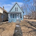 3bed 1bath house available in 1132 Greenwood Ave, Rockford, Rent $1000