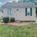 2bed 1bath available now in 1408 E Moneta Ave, Peoria Heights, IL 61616