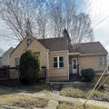 3bed 1bath house available in 645 Regan St, Rockford, Rent $1000