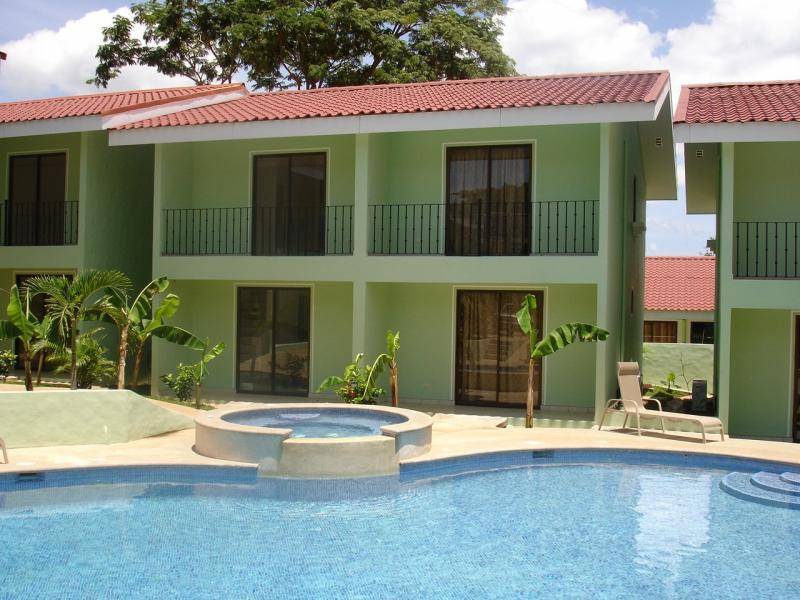 Affordable Vacation Rentals In Playas del Coco, Costa Rica Condos for
